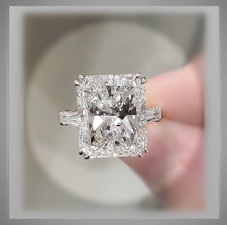 SALE*** 5.70 Ct Radiant Cut Diamond Ring W/ Baguettes Save 14G