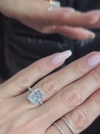 Gorgeous*** 4.62 Carat  Radiant Cut Diamond Solitaire Engagement Ring   *** IGI Certified***By Chelsea Leigh and Company