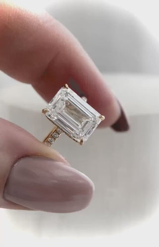On Sale ***4.40 Ct Emerald Cut Diamond Solitaire  VS1 E *** By Chelsea Leigh and Company
